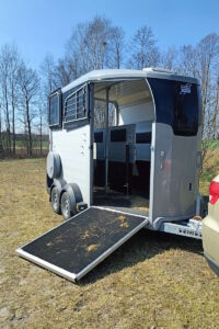 Przyczepa Ifor Williams Transport Koni Trójmiasto